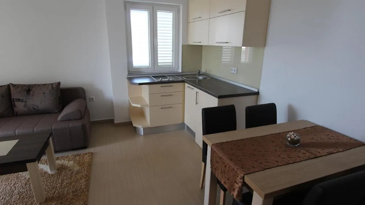 Apartments Jela Sveti Vid-Miholjice