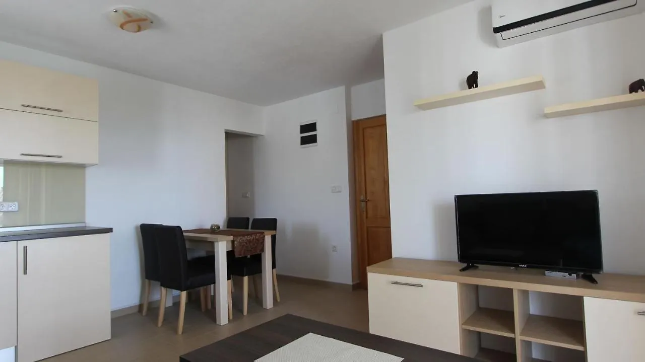 Apartments Jela Sveti Vid-Miholjice 0*,  Horvátország