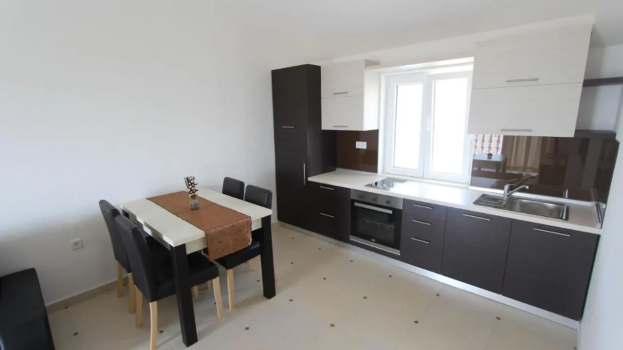Apartments Jela Sveti Vid-Miholjice