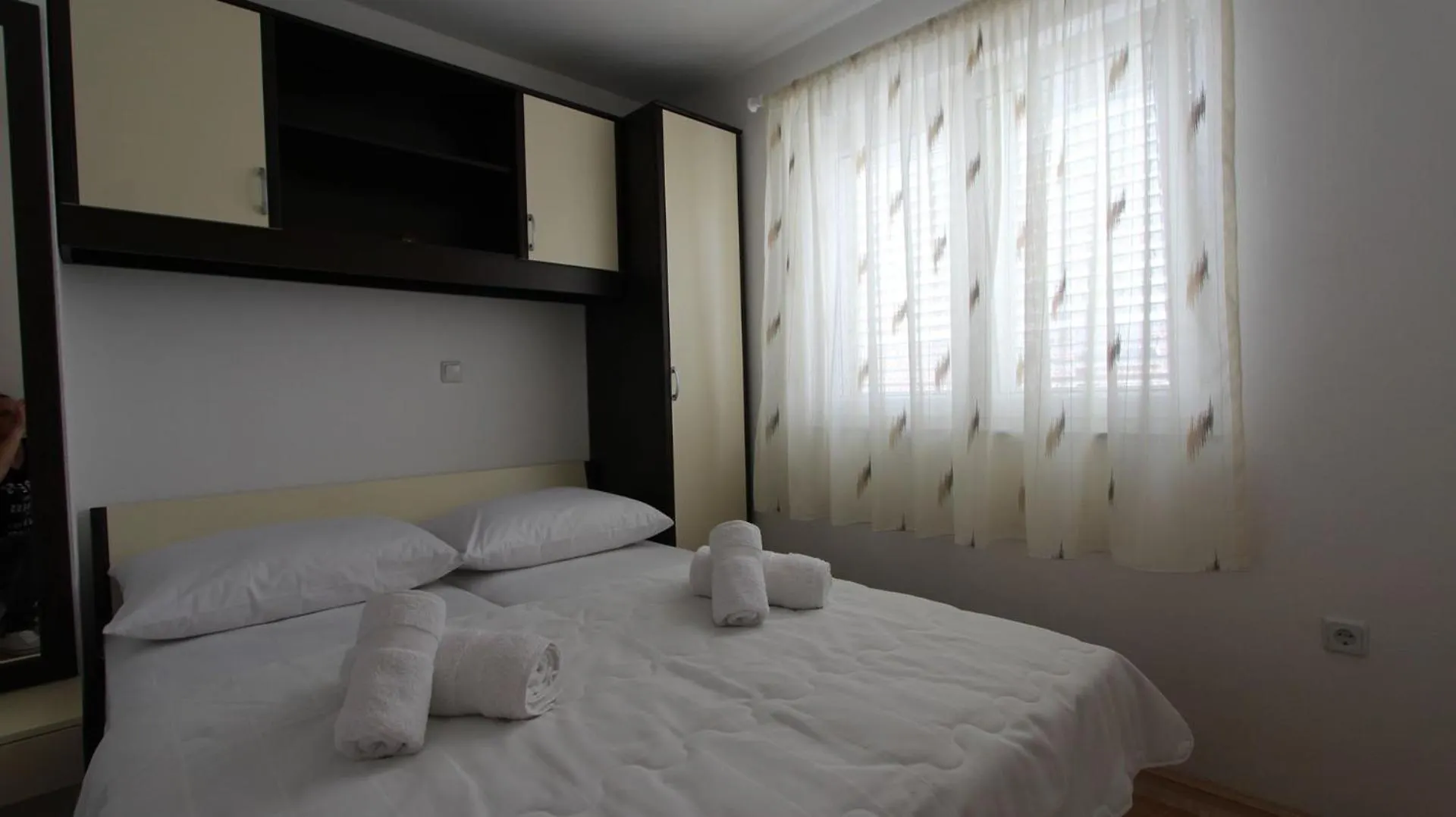 Apartments Jela Sveti Vid-Miholjice